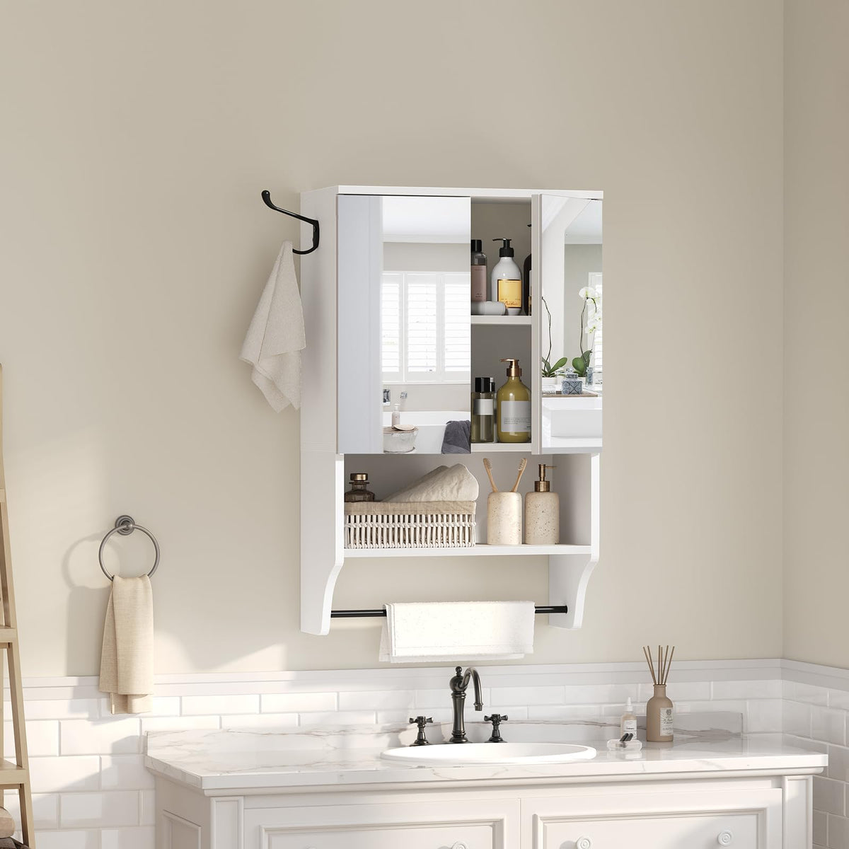 White Wall Mounted Bathroom Cabinet with Mirror and Adjustable Shelf F802