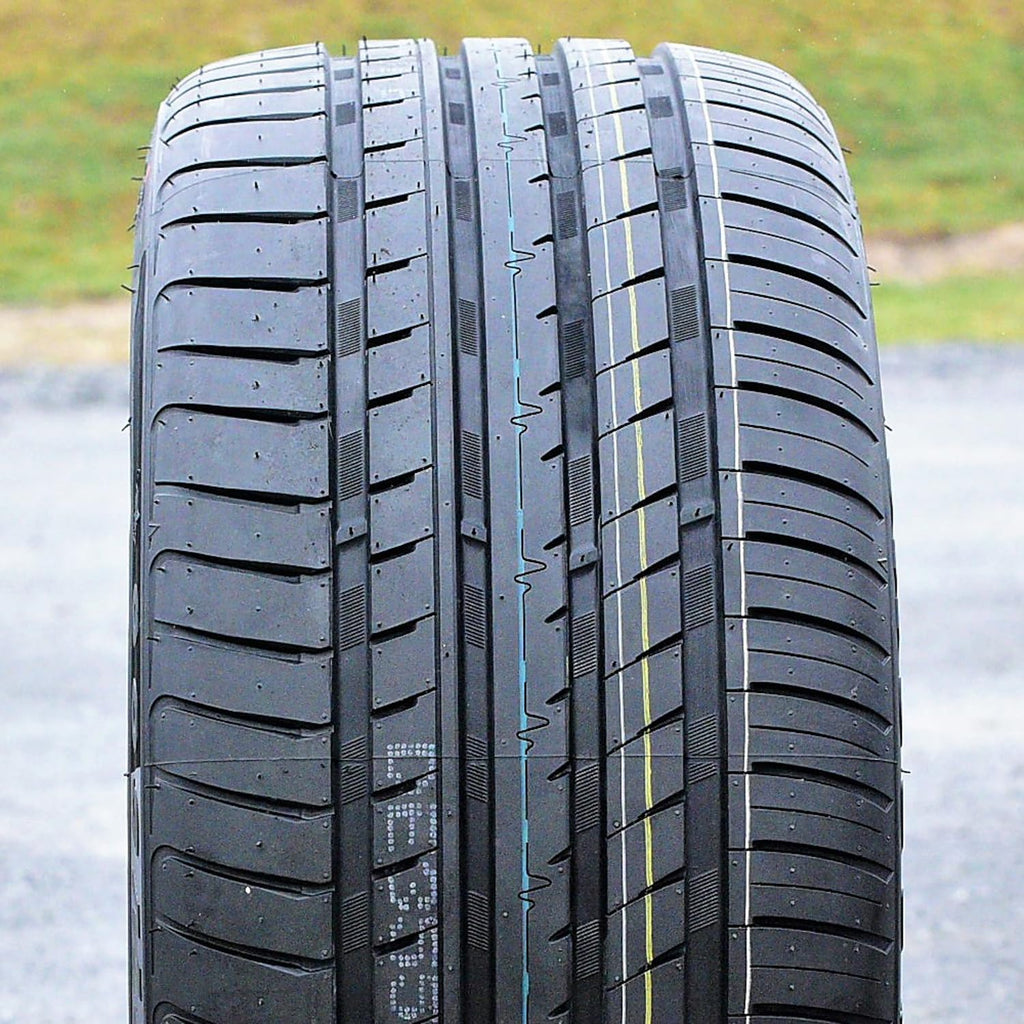 235/40ZR18 XL All Season Passenger Car Tire W104