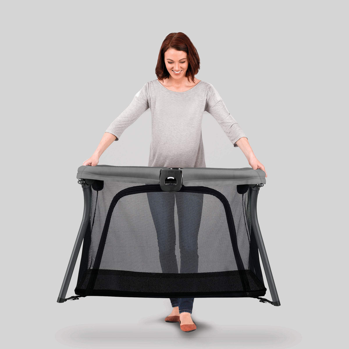 Portable Playard with Travel Bag V447007